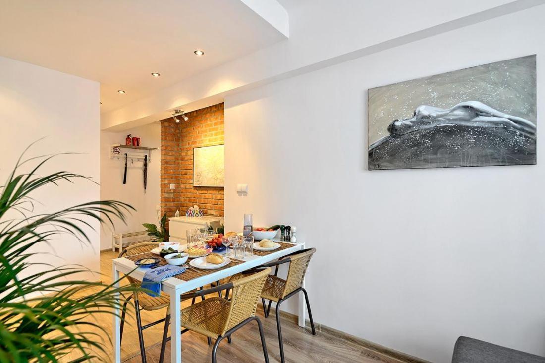 Lovely Apartment Krakow Luaran gambar